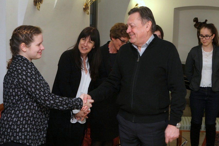 3_sprejem_ucencev_ki_so_se_udelezili_mednarodnega_tekmovanja_nrovan